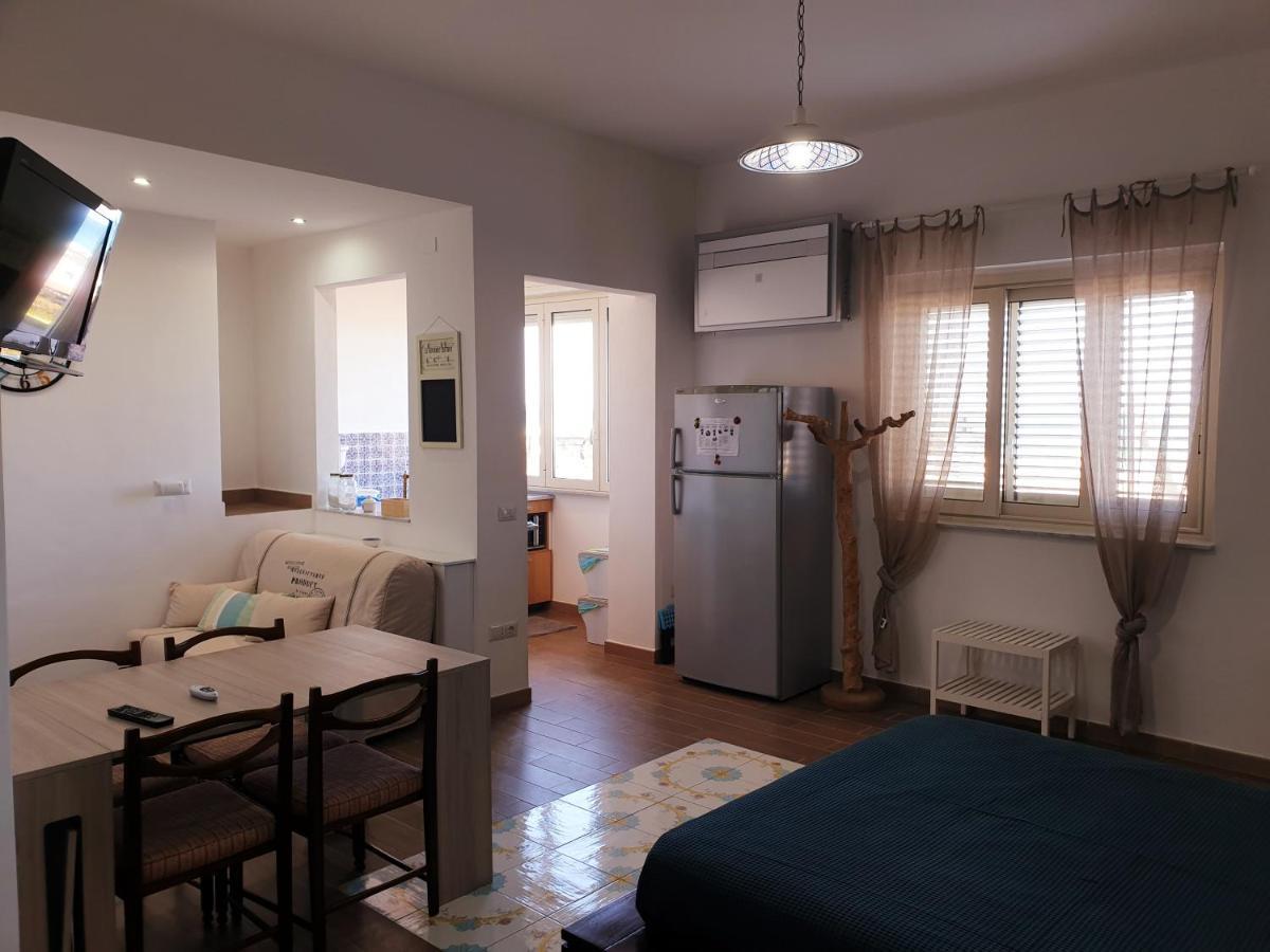Fronte Mare A Apartment *